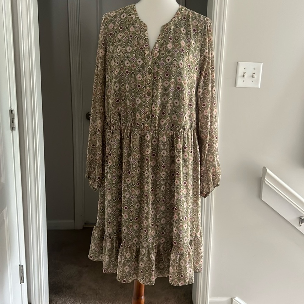 Stitch Fix The Skies are Blue Torria Split Neck Ruffle Hem Dress